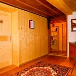 Bed & Breakfast Haus Itten Hondrich